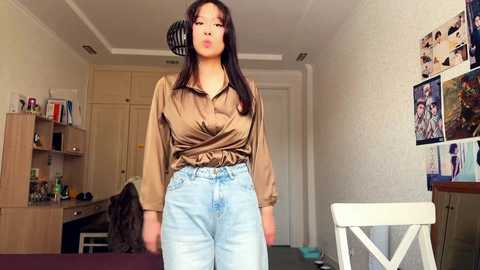 nievesshippey @ chaturbate on 20260217