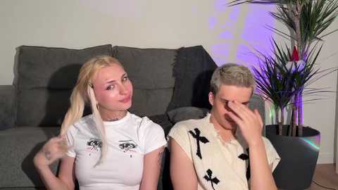 twl8vibe @ chaturbate on 20260220