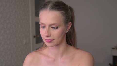 ella_twinkle @ chaturbate on 20260221