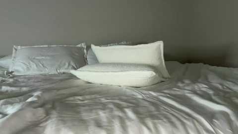 korinaluvv @ chaturbate on 20260221