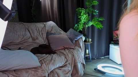 quennacindy @ chaturbate on 20260221