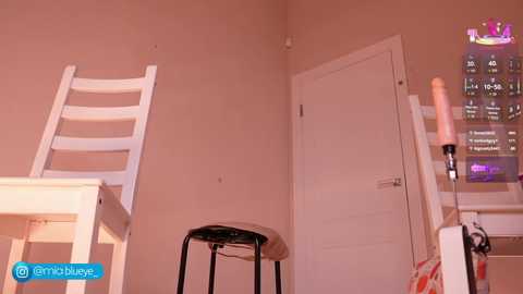 miablueye @ chaturbate on 20260222