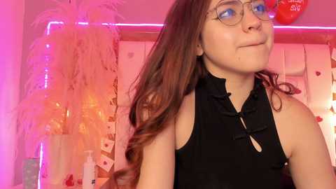 daphne_and_roger @ chaturbate on 20260223