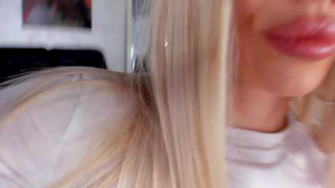 ingridblondy94 @ chaturbate on 20260223