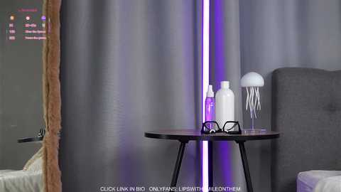 lipswithsmileonthem @ chaturbate on 20260223