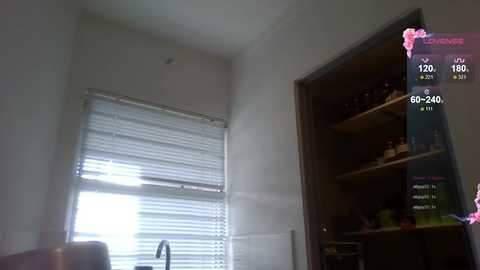 lusciouslipsxx @ chaturbate on 20260223