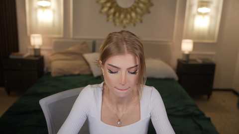 bright_diamonds_054 @ chaturbate on 20260224