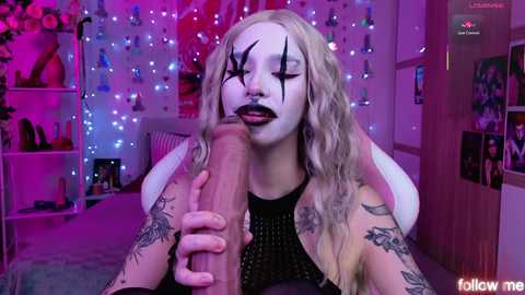 leylanoir_02 @ chaturbate on 20260224