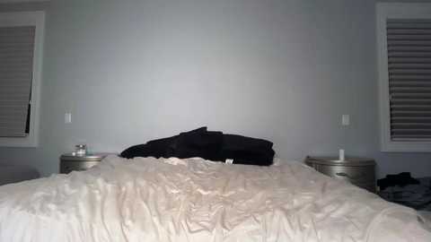 miamoorexo @ chaturbate on 20260224