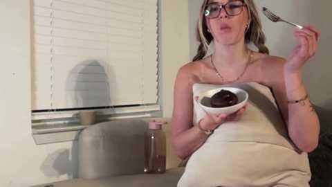 therosiecheeks @ chaturbate on 20260224