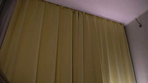 _inner_glow_ @ chaturbate on 20260225