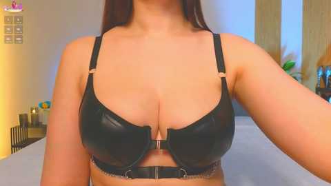 kira_sexxx @ chaturbate on 20260225