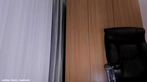 miss_boobtastic @ chaturbate on 20260225