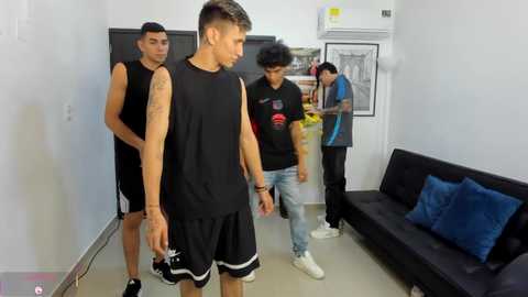 voyeurism_guys @ chaturbate on 20260226