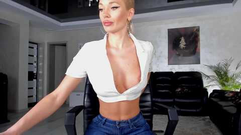 ingridblondy94 @ chaturbate on 20260227