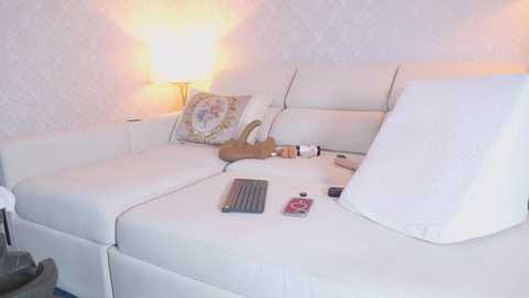 kellyfernandes @ chaturbate on 20260227