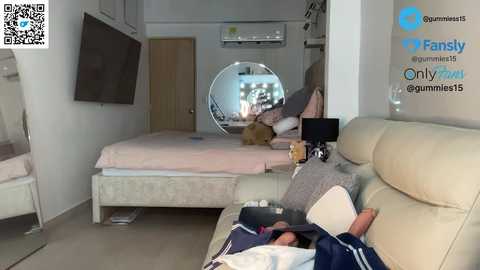 _gummies15 @ chaturbate on 20260228