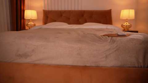 roxy_blue_eyed_ @ chaturbate on 20260228