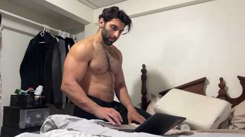 fitcurvyman4fun_69 @ chaturbate on 20260302