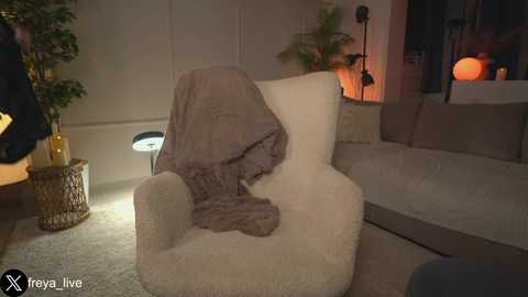 freya_ @ chaturbate on 20260303