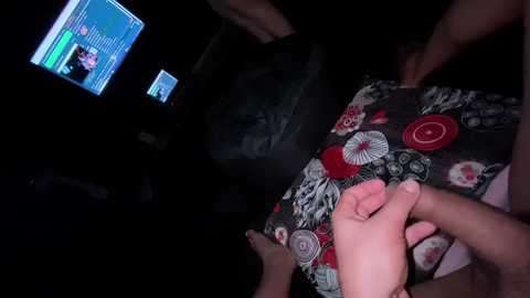 elithcoup_cum @ chaturbate on 20260304