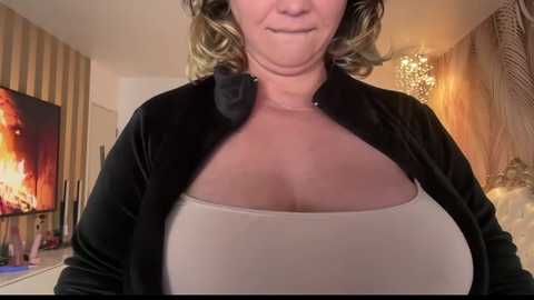 kiradivine @ chaturbate on 20260304