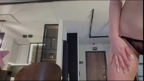 bella_hayes @ chaturbate on 20260305