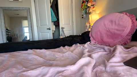 susannahxx @ chaturbate on 20260306