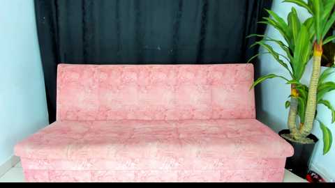 golden_girl_house @ chaturbate on 20260307