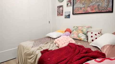 ariah_is_blonde @ chaturbate on 20260308