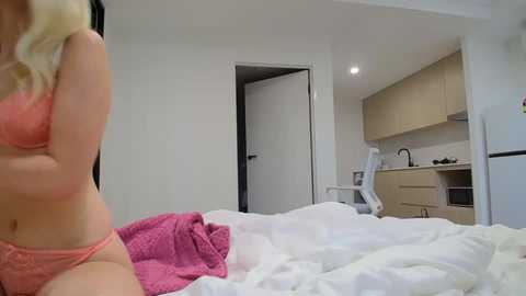 charlotteflexy @ chaturbate on 20260309