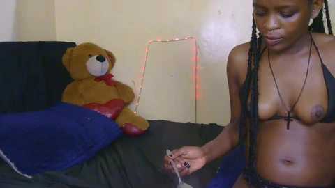 miahgorgeousy @ chaturbate on 20260309