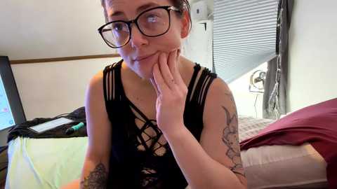 savannahlv86 @ chaturbate on 20260310