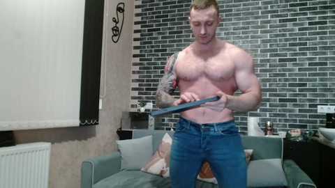 daniel_montecristo @ chaturbate on 20260311