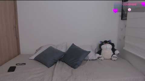 sofia_stonee1 @ chaturbate on 20260315