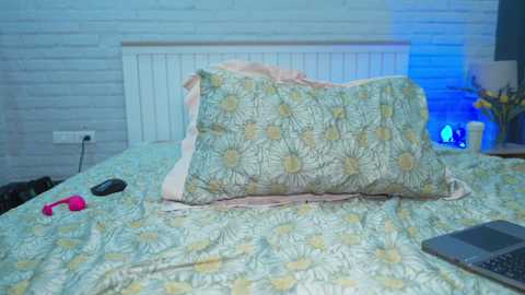 candylisa @ chaturbate on 20260316