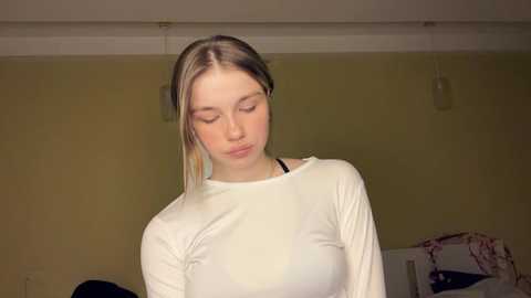 laurineleconey @ chaturbate on 20260316