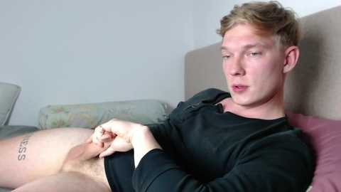 hercules__ @ chaturbate on 20260317