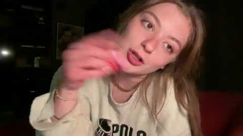 mollyxxxmoon @ chaturbate on 20260317