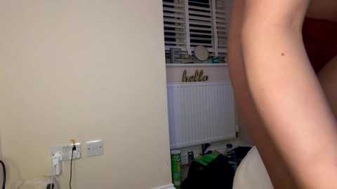 poppyxox @ chaturbate on 20260318