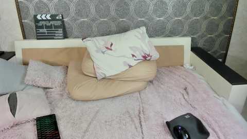 tuz94 @ chaturbate on 20260318