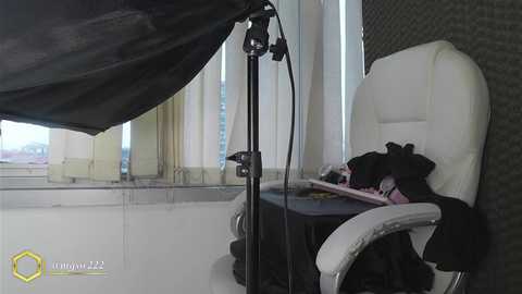 megann__sweet @ chaturbate on 20260319