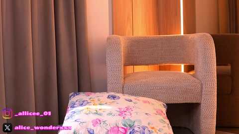 vanessasimon @ chaturbate on 20260320