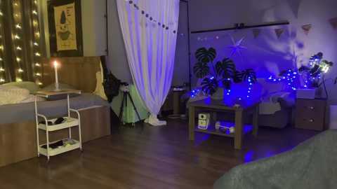 holydori @ chaturbate on 20260321