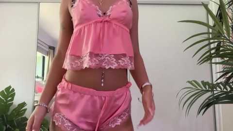 luvlivvyy @ chaturbate on 20260321