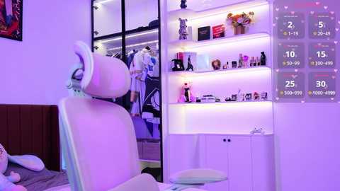 holliwould_ @ chaturbate on 20260322