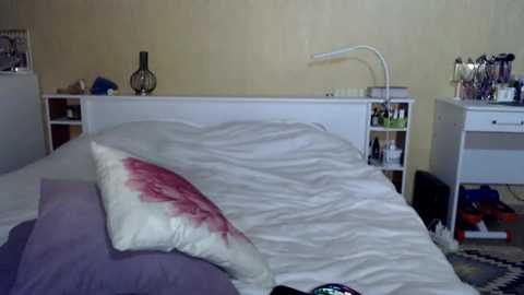 hugetittiesgerda @ chaturbate on 20260322