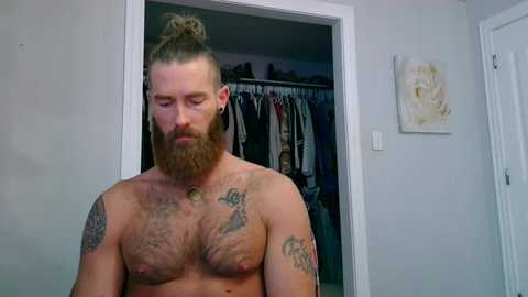 daddyunlocked1 @ chaturbate on 20260323