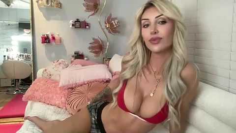 perfecttalldoll @ chaturbate on 20260323