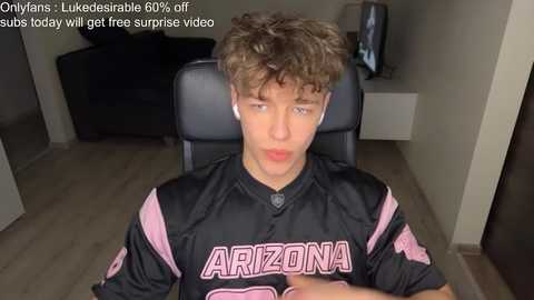 lukedesirable @ chaturbate on 20260324